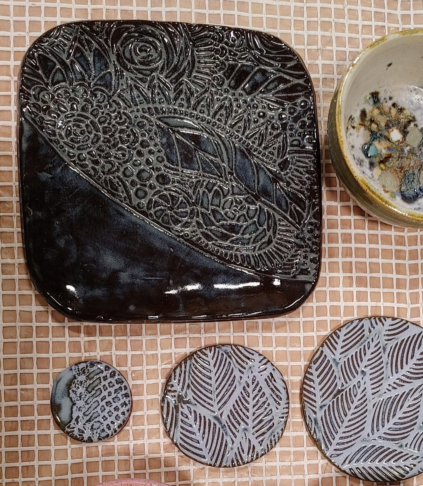 2025-décembre 5, vendredi Les assiettes, techniques de façonnage 13h à 16h